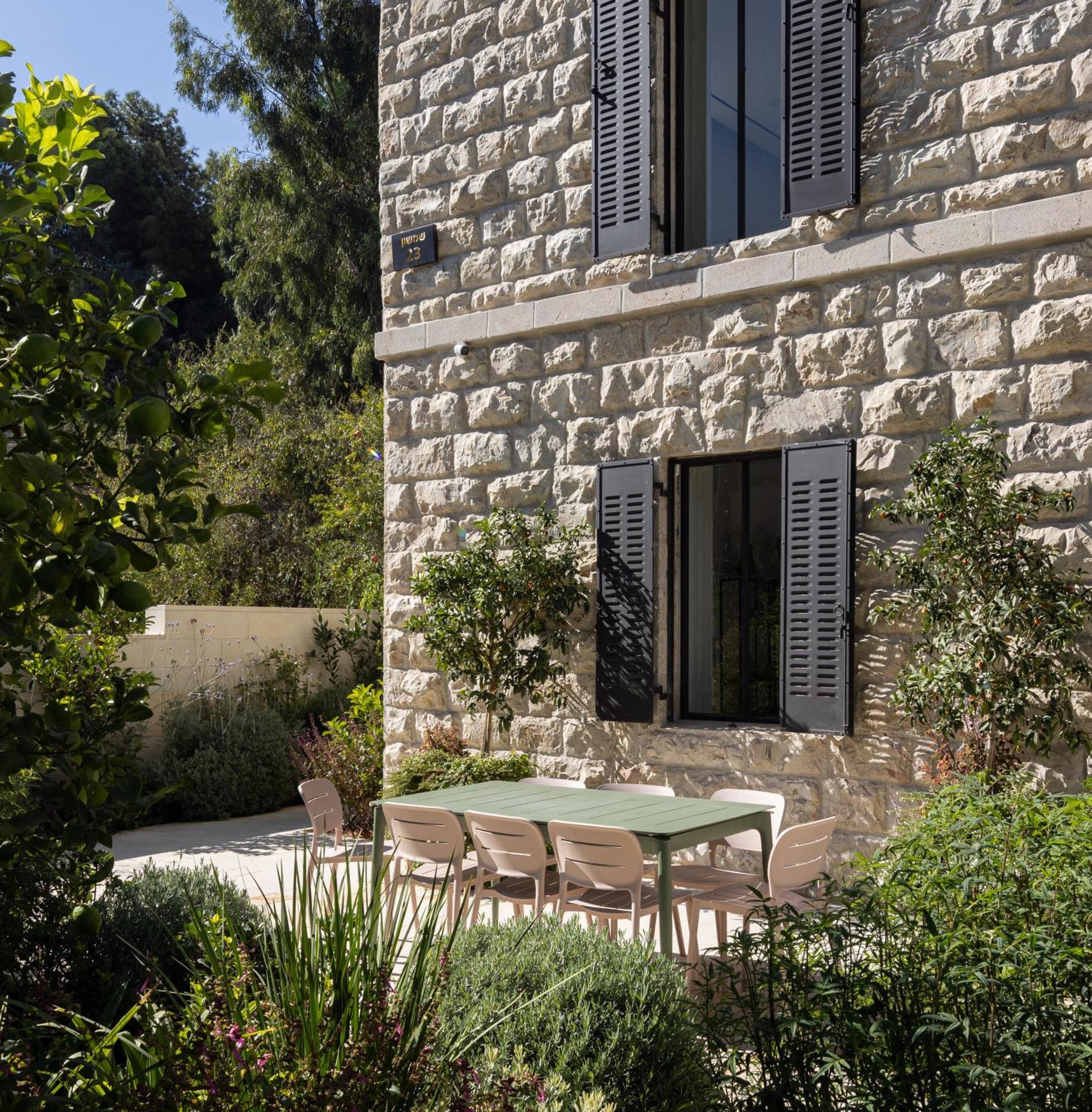 The Y House Aparthotel Jerusalem Exterior photo